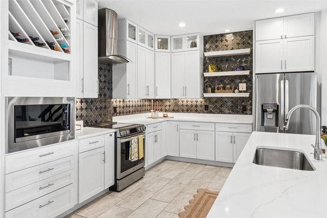 1875 MERLOT DRIVE, Sanford, FL 32771