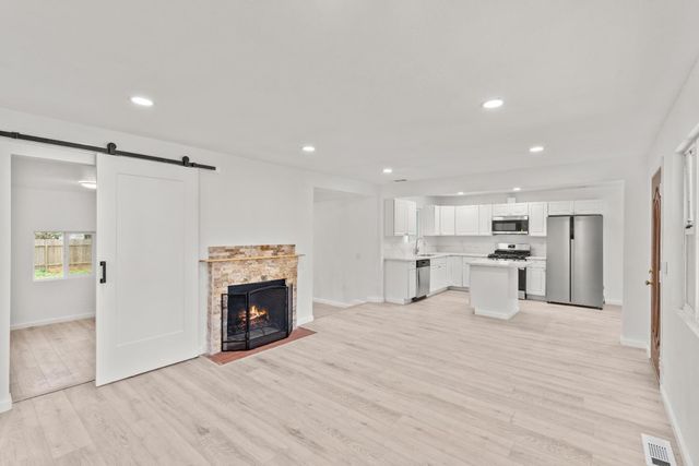 2391 Carlsbad Ave, Sacramento, CA 95821