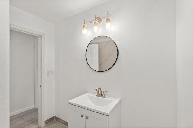 2391 Carlsbad Ave, Sacramento, CA 95821