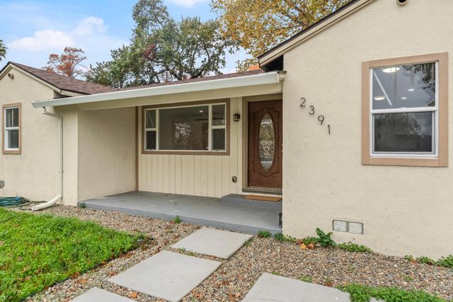 2391 Carlsbad Ave, Sacramento, CA 95821