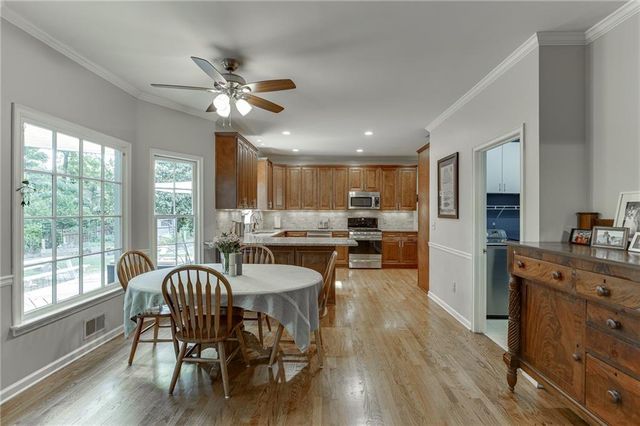 1484 Bellflower Court SW, Lilburn, GA 30047
