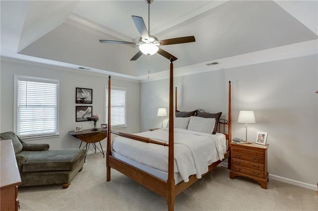1484 Bellflower Court SW, Lilburn, GA 30047