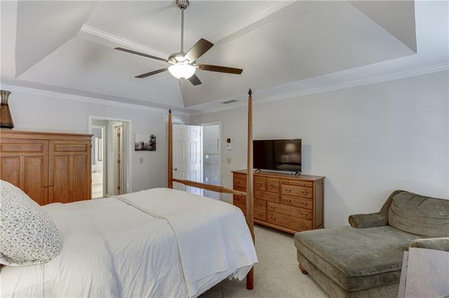 1484 Bellflower Court SW, Lilburn, GA 30047