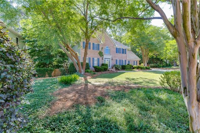 1484 Bellflower Court SW, Lilburn, GA 30047