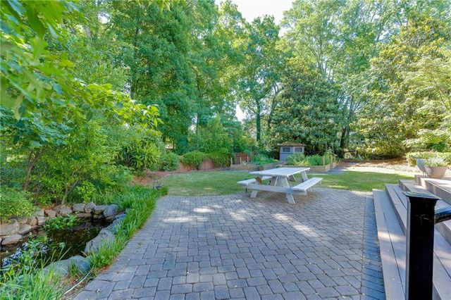 1484 Bellflower Court SW, Lilburn, GA 30047
