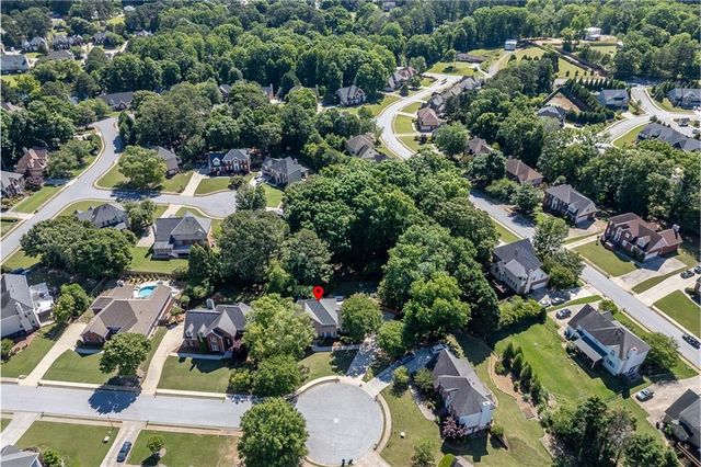 1484 Bellflower Court SW, Lilburn, GA 30047