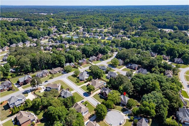1484 Bellflower Court SW, Lilburn, GA 30047