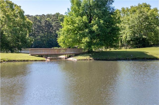 1484 Bellflower Court SW, Lilburn, GA 30047