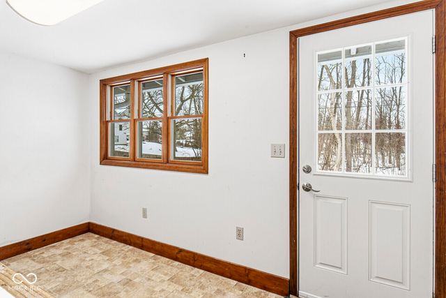 372 E Broadway Street, Danville, IN 46122