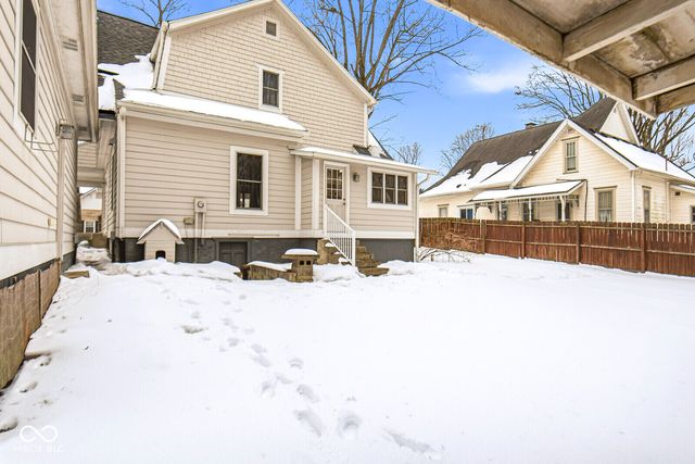 372 E Broadway Street, Danville, IN 46122