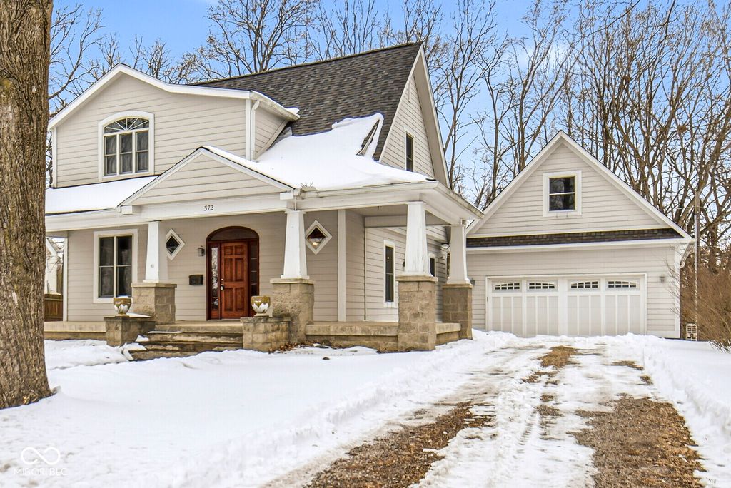 372 E Broadway Street, Danville, IN 46122