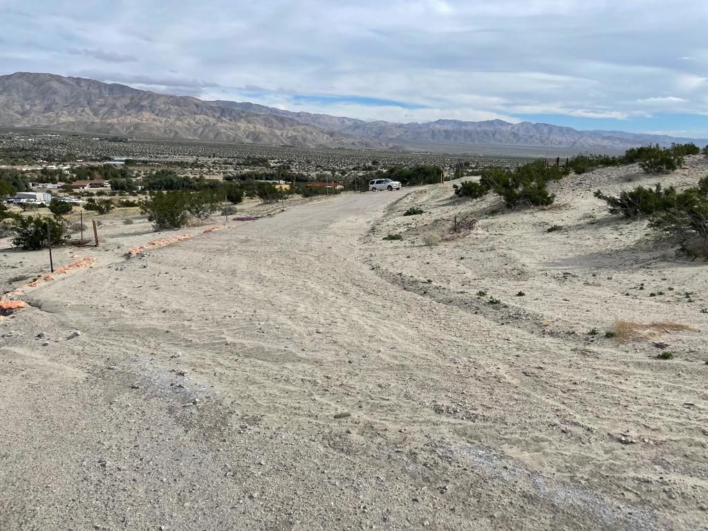 Image 11 of property listing at 23551 Henry Road, Sky Valley, CA 92241