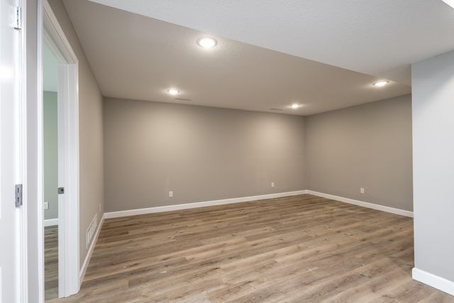 25 E POPLAR HILL DR, Columbia, MO 65203