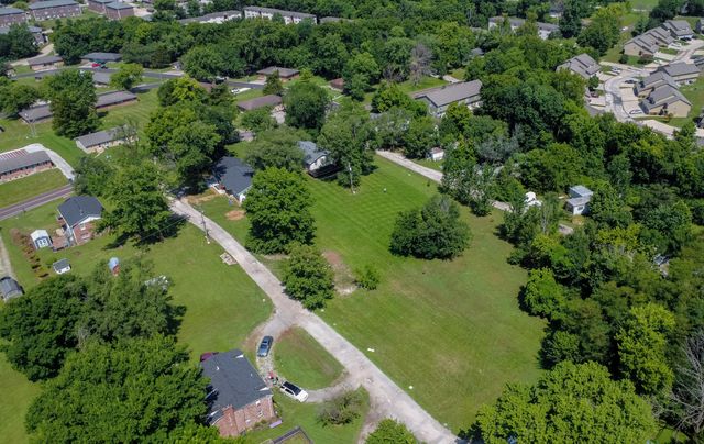 25 E POPLAR HILL DR, Columbia, MO 65203
