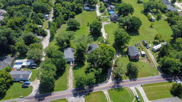 25 E POPLAR HILL DR, Columbia, MO 65203