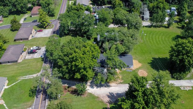 25 E POPLAR HILL DR, Columbia, MO 65203