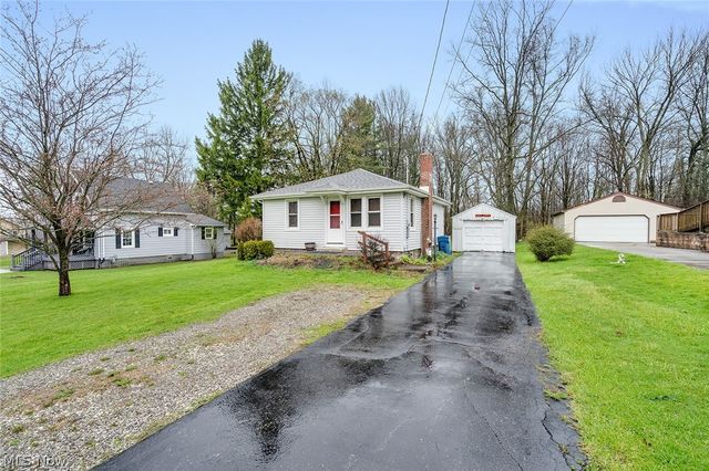 644 Goist Lane, Girard, OH 44420