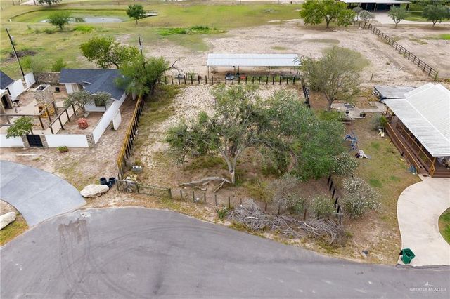 12311 Lakeview Drive, Edinburg, TX 78541