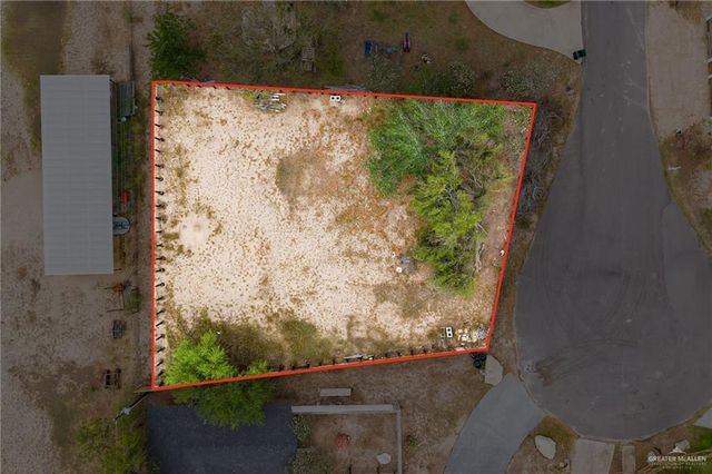 12311 Lakeview Drive, Edinburg, TX 78541