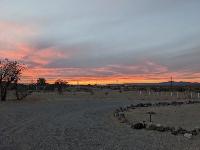86775 29 Palms Hwy, 29 Palms, CA 92277