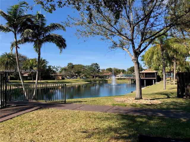 9164 SW 132nd Ln, Miami, FL 33176