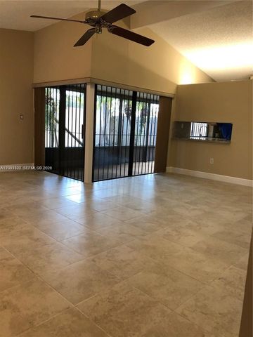 9164 SW 132nd Ln, Miami, FL 33176