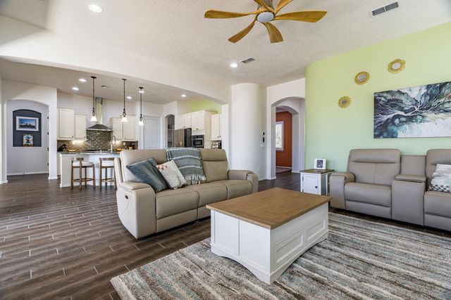 2208 Cebolla Creek Way NW, Albuquerque, NM 87120