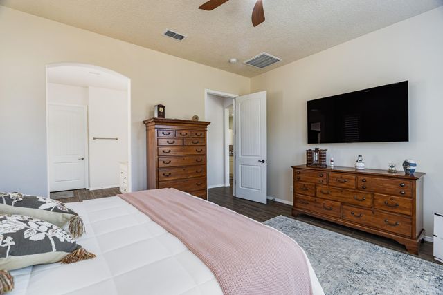 2208 Cebolla Creek Way NW, Albuquerque, NM 87120