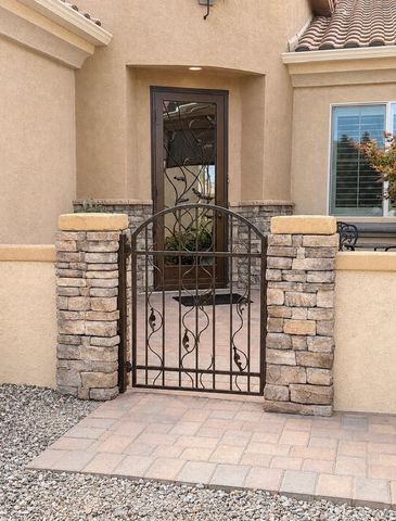 2208 Cebolla Creek Way NW, Albuquerque, NM 87120