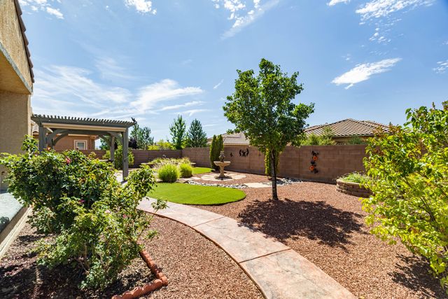2208 Cebolla Creek Way NW, Albuquerque, NM 87120