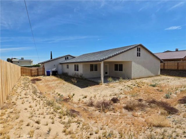 1140 Monterey, Barstow, CA 92311