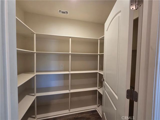 1140 Monterey, Barstow, CA 92311