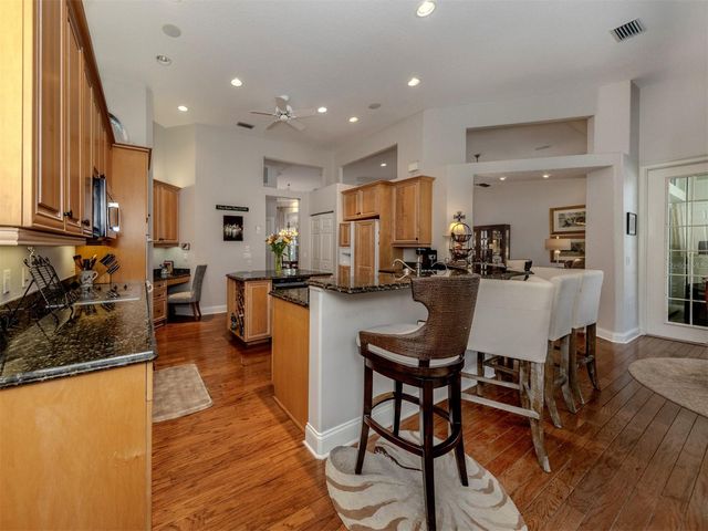 444 TREMINGHAM WAY, Venice, FL 34293