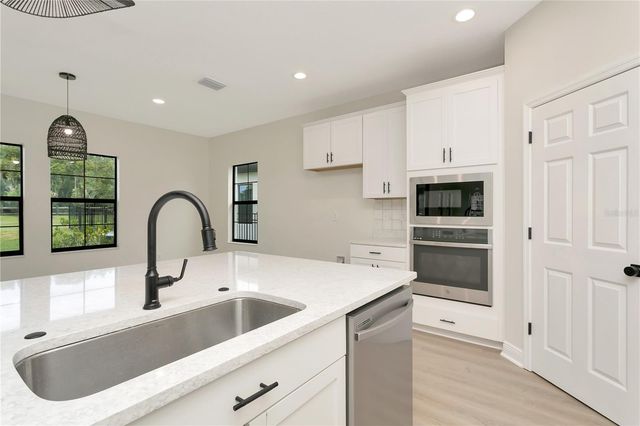 12633 SHETLAND WALK DRIVE, Lithia, FL 33547