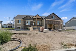 2519 W 2950 N, Farr West, UT 84404