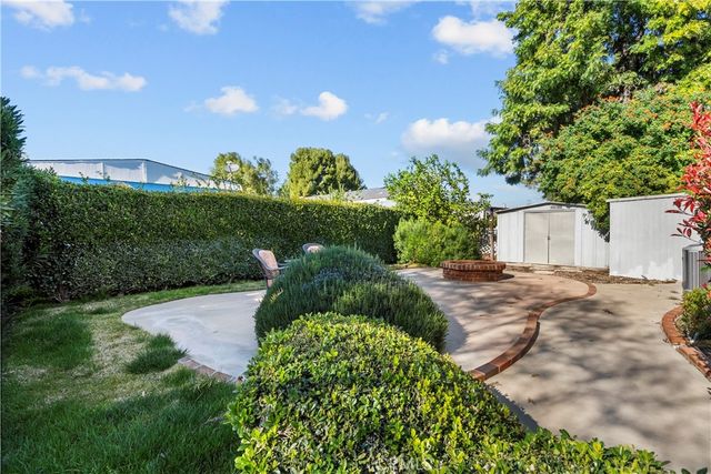 21207 Jimpson Way, Canyon Country, CA 91351