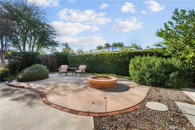 21207 Jimpson Way, Canyon Country, CA 91351