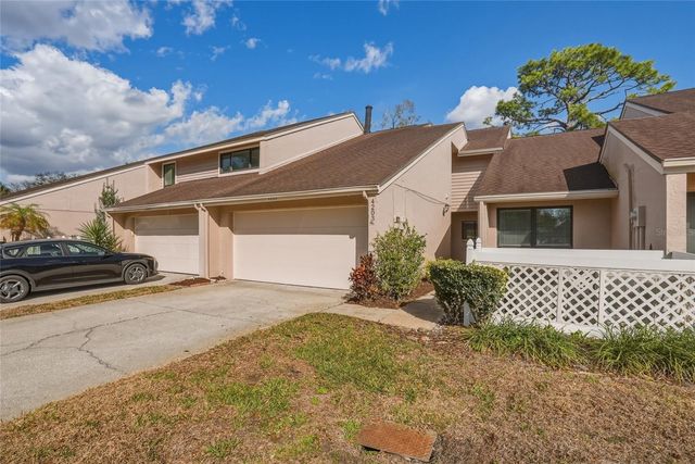 4203 HARTWOOD LANE, Tampa, FL 33618