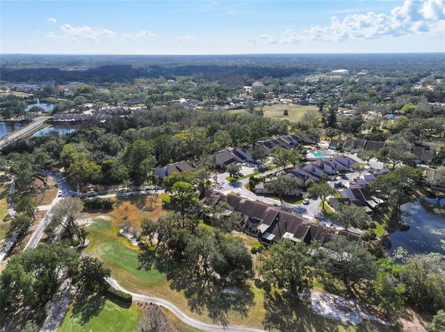 4203 HARTWOOD LANE, Tampa, FL 33618