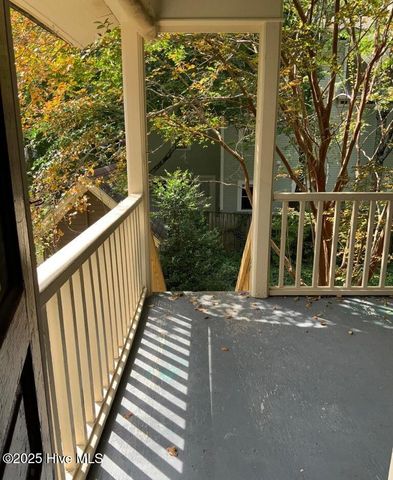 220 E Vermont Avenue, Southern Pines, NC 28387