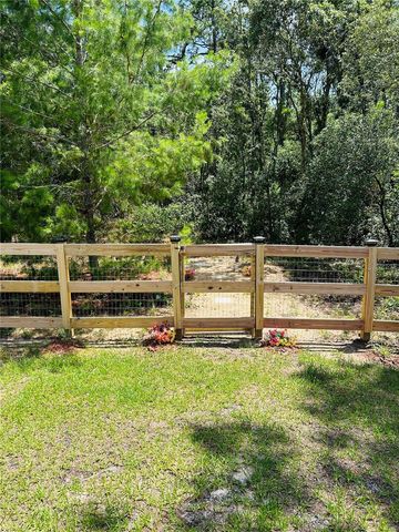8848 N PARADISEA DRIVE, Citrus Springs, FL 34433