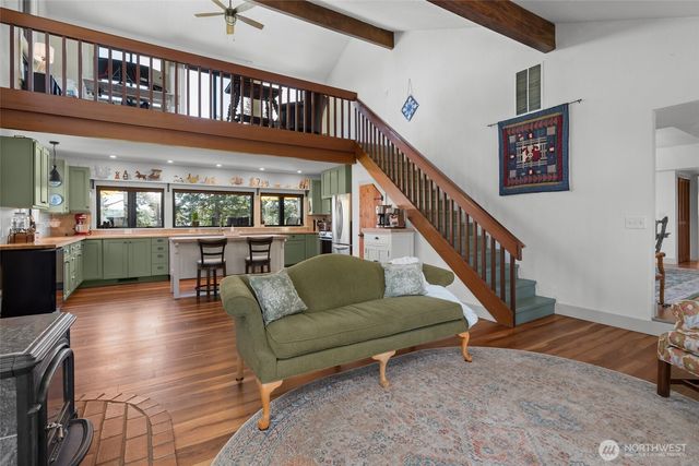 305 NW Coveland Street, Coupeville, WA 98239