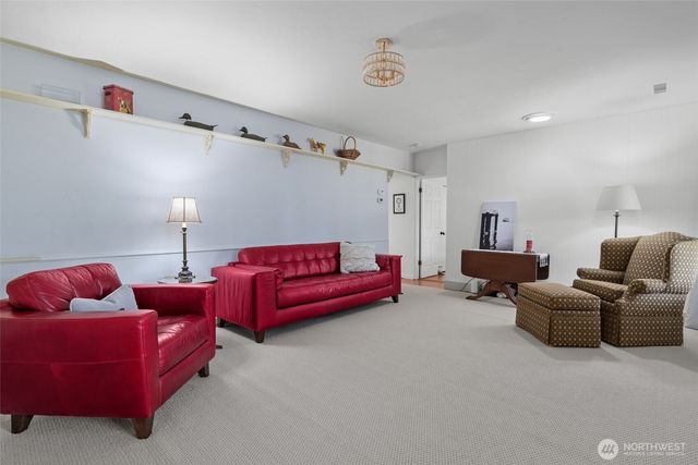 305 NW Coveland Street, Coupeville, WA 98239