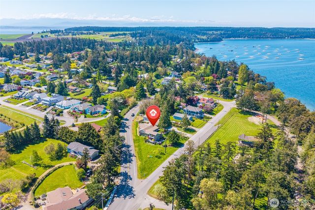 305 NW Coveland Street, Coupeville, WA 98239