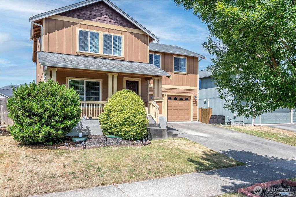 9211 Carys Street SE, Yelm, WA 98597