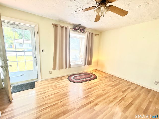 3 Charters Road, Ansonia, CT 06401