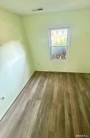 3 Charters Road, Ansonia, CT 06401