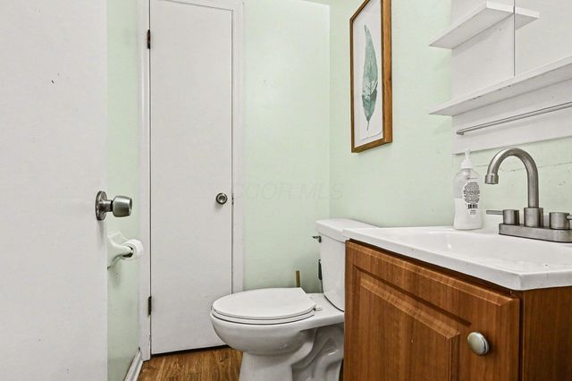 621 Simbury Street, Columbus, OH 43228