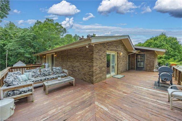 2717 NC Highway 49 S, Asheboro, NC 27205