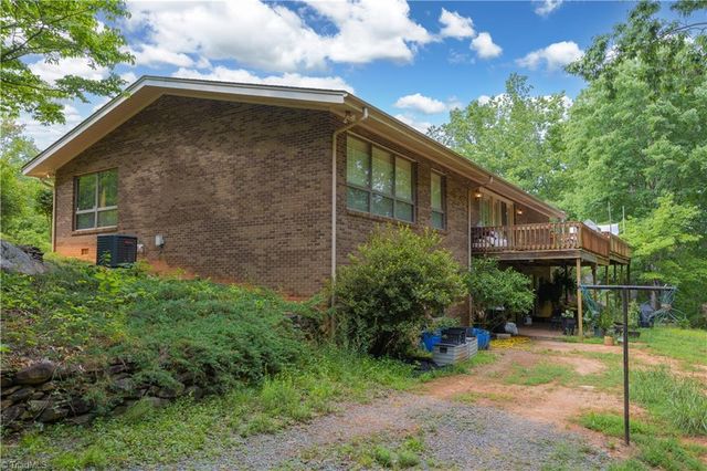 2717 NC Highway 49 S, Asheboro, NC 27205